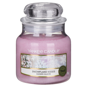 Yankee Candle Classic Small Jar -  Snowflake Kisses 104 g