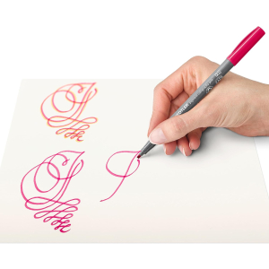 STAEDTLER pigment calligraphy Fasermaler - braun - Einzelstift